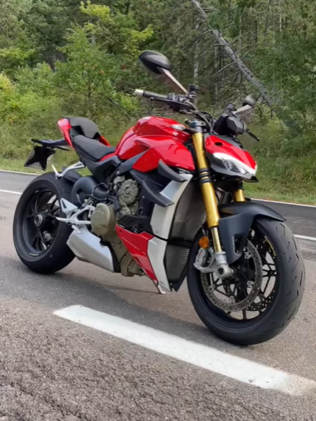 Ducati Streetfighter V4 S Bike 2024